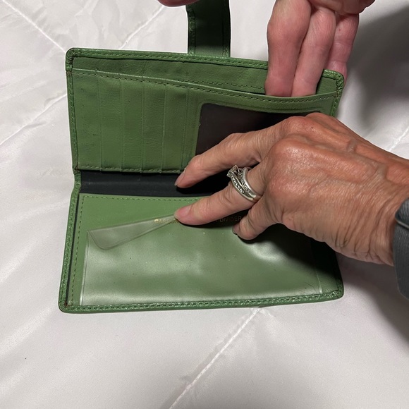 Checkbook wallet - Picture 2 of 3